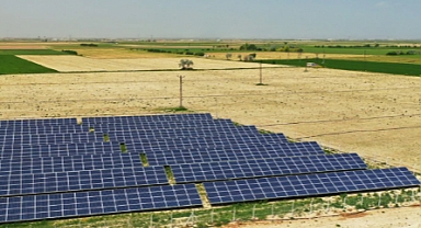 GÜNEŞ ENERJİSİYLE MALİYETİ DÜŞÜRDÜ