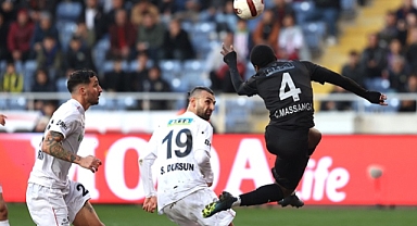 HATAYSPOR GÜMRÜK’E ACIMADI