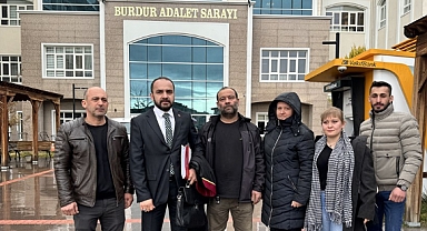 Şiddet gördüğü iddiasıyla kocasını öldüren sanığın yargılanmasına devam edildi