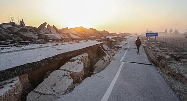 27 AKTİF FAY, HER AN DEPREM ÜRETEBİLECEK HÂLDE DURUYOR
