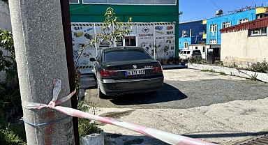 Hatay'da iş yerine silahlı saldırıda 2 kişi yaralandı