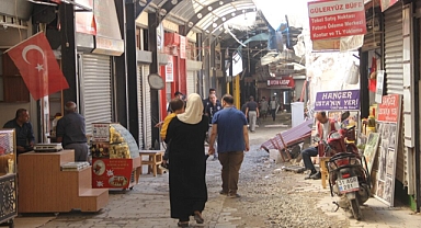 HATAY’DA RAMAZAN HÜZÜNLÜ SÜRÜYOR
