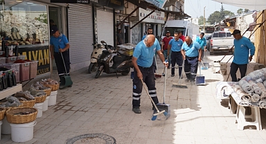 Başkan Yapar Talimat Verdi Uzunçarşı Güzelleşti
