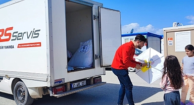 Bayramda Hatay’daki Çocuklarla Gökyüzünü Renklendirdiler