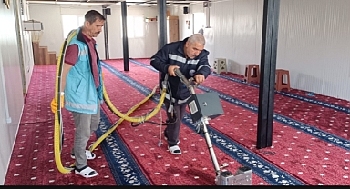 İbadethanelerde Temizlik Çalışmaları Devam Ediyor