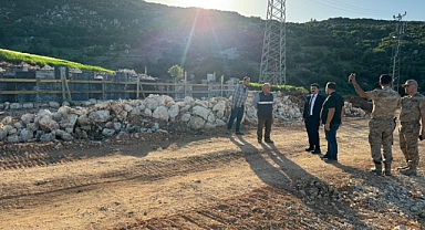 Kaymakam, Taş Ocaklarını İnceledi