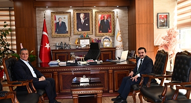 Kaymakam Yılmaz'dan, Başkan Gül'e Hayırlı Olsun Ziyareti