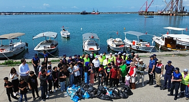 Kıyı Ve Deniz Dibi Temizliği Yapıldı