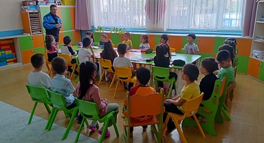 Polis ekipleri okullarda bilgilendirme yaptı