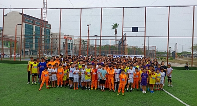 Asaş Spor'dan Anneler Günü Kutlaması