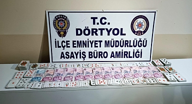 Dörtyol'da Kıraathaneye Baskın