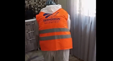 Feseptik Suların Bastığı Evi Ekipler Temizledi