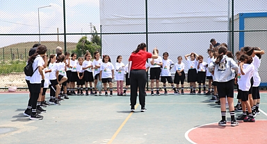 HATAY’DA ‘BTCTURK SPOR OKULU AÇILDI