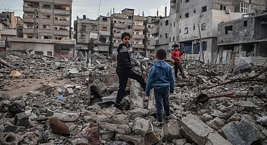 İsrail Ordusu, Refah'ta Bulunan Çadır Kentine Saldırdı