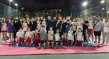 Kick Boks Turnuvası Nefesleri Kesti
