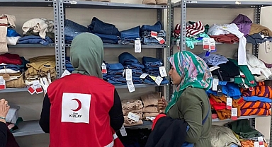 Selden Etkilenen Vatandaşlara Kızılay Hatay'dan Yardım Eli