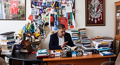 Türk Devletleri Teşkilatı'nı hazırladığı eseriyle tanıtıyor