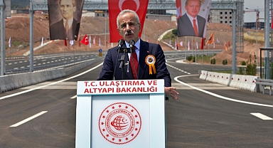 URALOĞLU: HATAY’A 210 KM YOL YAPIYORUZ