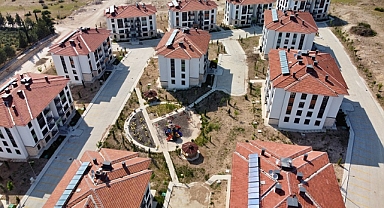 60 BİN HAK SAHİBİ EVİNE KAVUŞUYOR