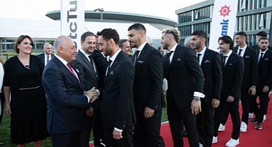A MİLLİLER ALMANYA YOLCUSU