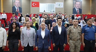 ALTINÖZÜ HEM’DE YILSONU SERGİSİ