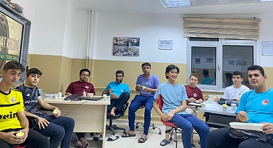 Antakya TOBB AİHL Sanat Kulübü Yıl Sonu İstişare Toplantısını Gerçekleştirdi