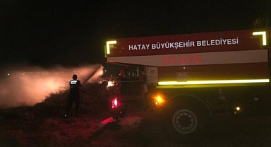 Hatay İtfaiyesi, İslahiye'de Yangına Müdahale Etti