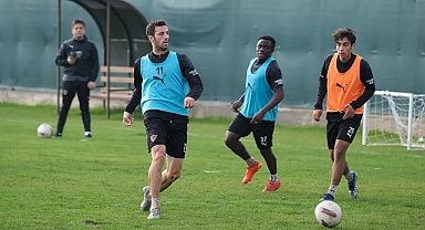 HATAYSPOR TOPBAŞI YAPIYOR