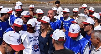 Her Zaman Emekçilerimizin Yanında Olacağız