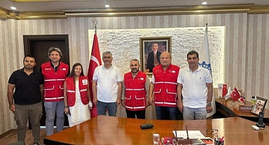 Kızılay İskenderun Şubesinden Özçelik-İş Sendikasına Ziyaret