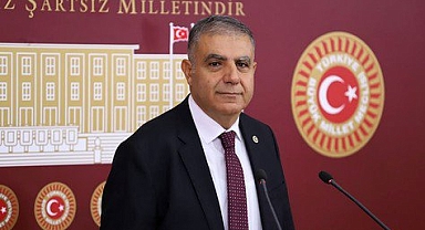 13 Yıldır Suriyelilere Bakan İktidar, Depremzedelere 1,5 Yıl Bakamadı