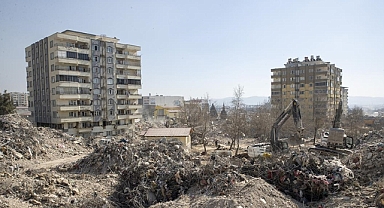 6 ŞUBAT’TA 68 KİŞİYE MEZAR OLDU EBRAR SİTESİ DAVASI GÖRÜLÜYOR