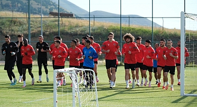Atakaş Hatayspor, sezon hazırlıklarına Erzurum'da devam ediyor