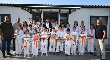 Başkan Yapar, Antakya Belediyesi Karate Takımı’nı Ağırladı