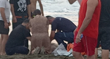 Denize Giren 2 Kişi Boğuldu