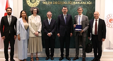 DEPREM BÖLGESİ MASAYA YATIRILDI