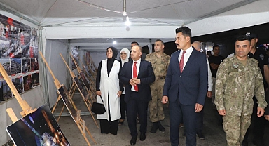 HATAY’DA 15 TEMMUZ FOTOĞRAF SERGİSİ AÇILDI