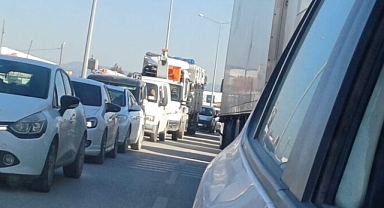 HATAY TRAFİĞİ BIKTIRDI