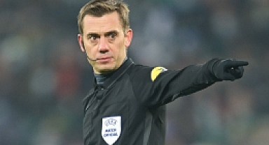 Hollanda - Türkiye Maçını Clément Turpin Yönetecek