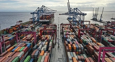 İhracat %8,3, İthalat %4,4 Azaldı