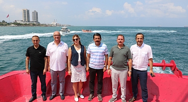 İskenderun Körfezi’nde Görsel Şölen