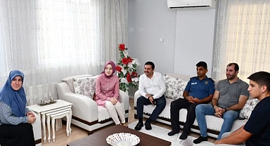 Kaymakam Yılmaz, Vatandaşların Yanında