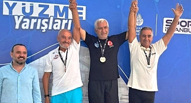 Milli Yüzücü Köseoğlu’ndan 2 Birincilik Daha