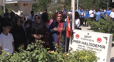 Ömer Halisdemir'in Kabrinde Ziyaretçi Yoğunluğu