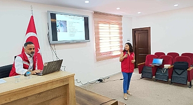Samandağ'da erken yaşta evlilikle mücadele semineri düzenlendi
