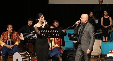 Sevilay Gökpınar, Türküleriyle Dinleyenlerini Mest Etti