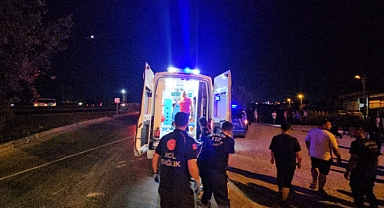 Sulama kanalına devrilen otomobildeki 1 kişi öldü, 4 kişi yaralandı