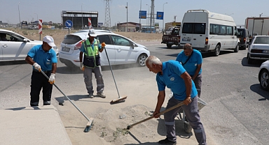Temizlik Çalışmaları 7/24 Sürüyor