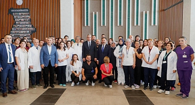 Bakan Memişoğlu, Sağlık Kuruluşlarını Ziyaret Etti