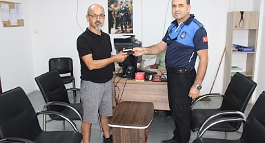 Bulunan Cüzdan Sahibine Teslim Edildi